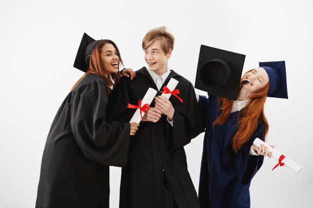 Students in Colegio online graduation Online School have the Quality education, has the power and the potential to transform the prospects of young or old students all over the world